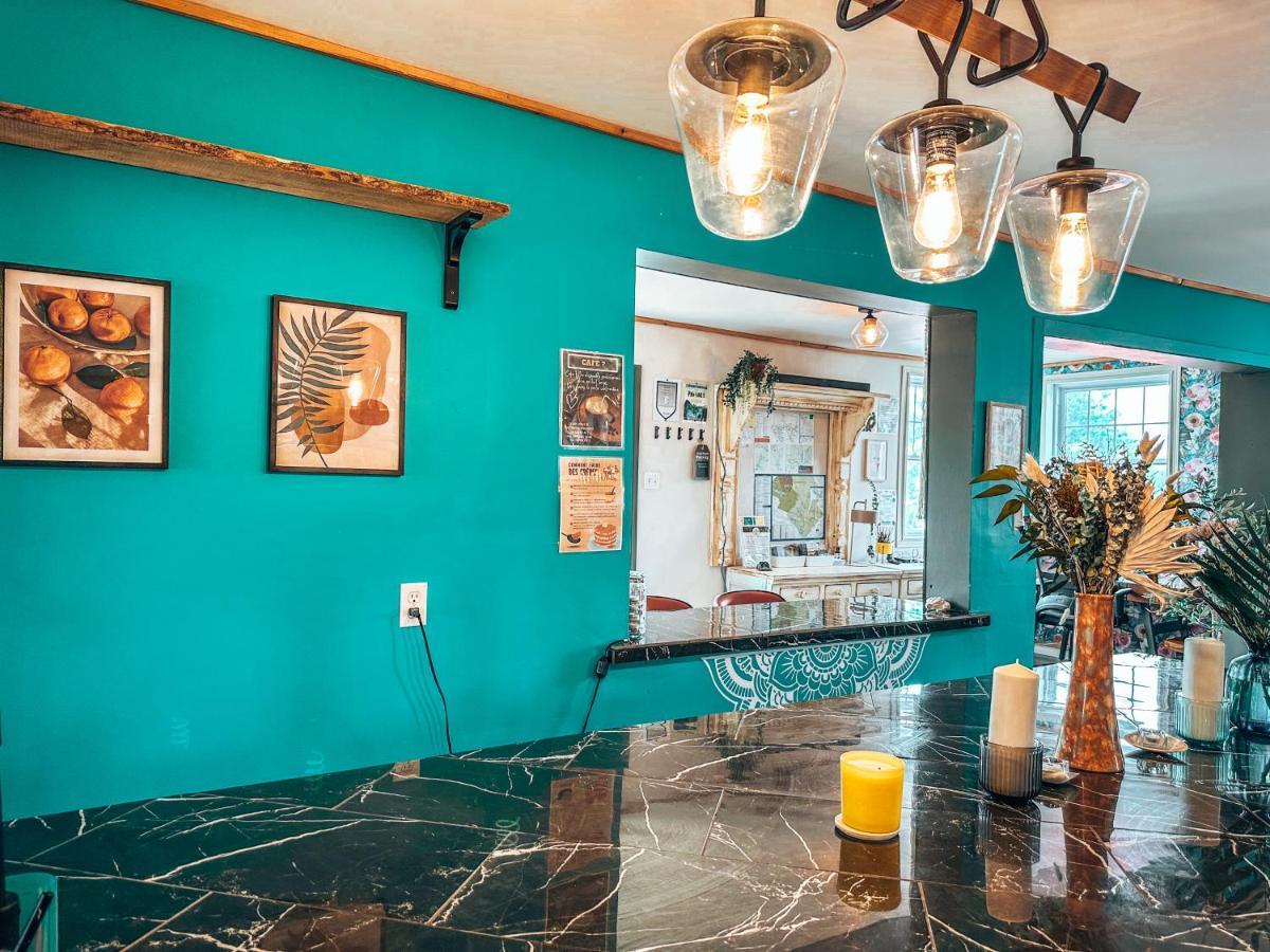 Auberge Mandala Saint-Mathieu-du-Parc Dış mekan fotoğraf